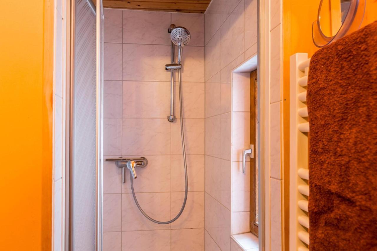 קונסטנץ Ferienwohnung Faden מראה חיצוני תמונה
